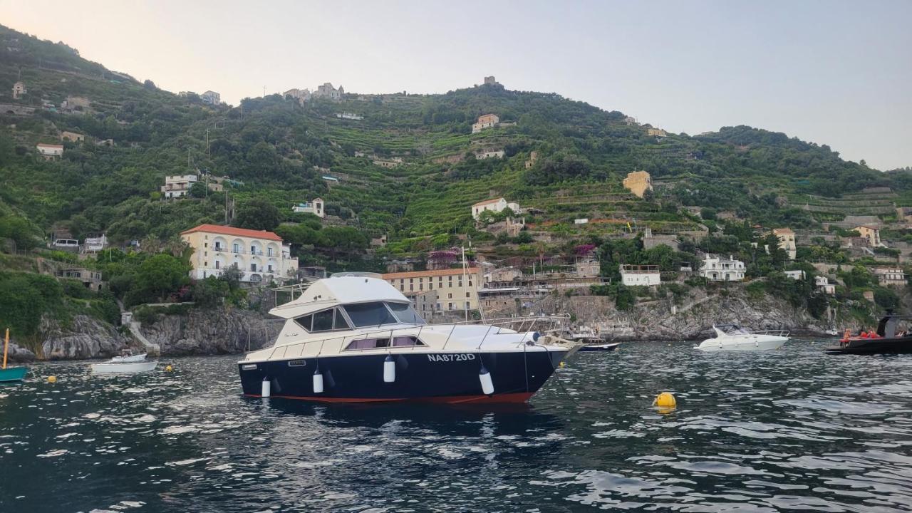 Salerno Yacht Exterior foto
