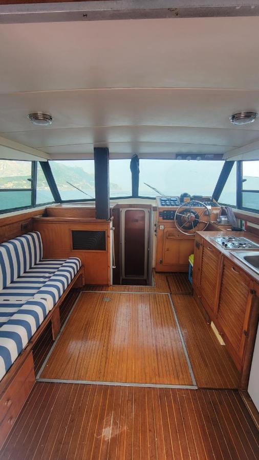 Salerno Yacht Exterior foto