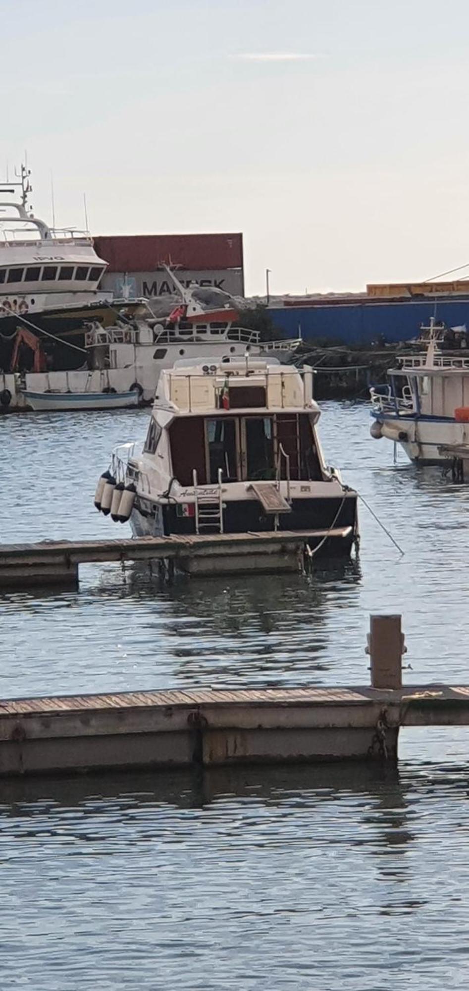 Salerno Yacht Quarto foto